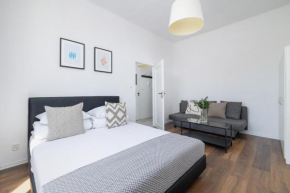 2-Bedroom Apartment - Długa 65